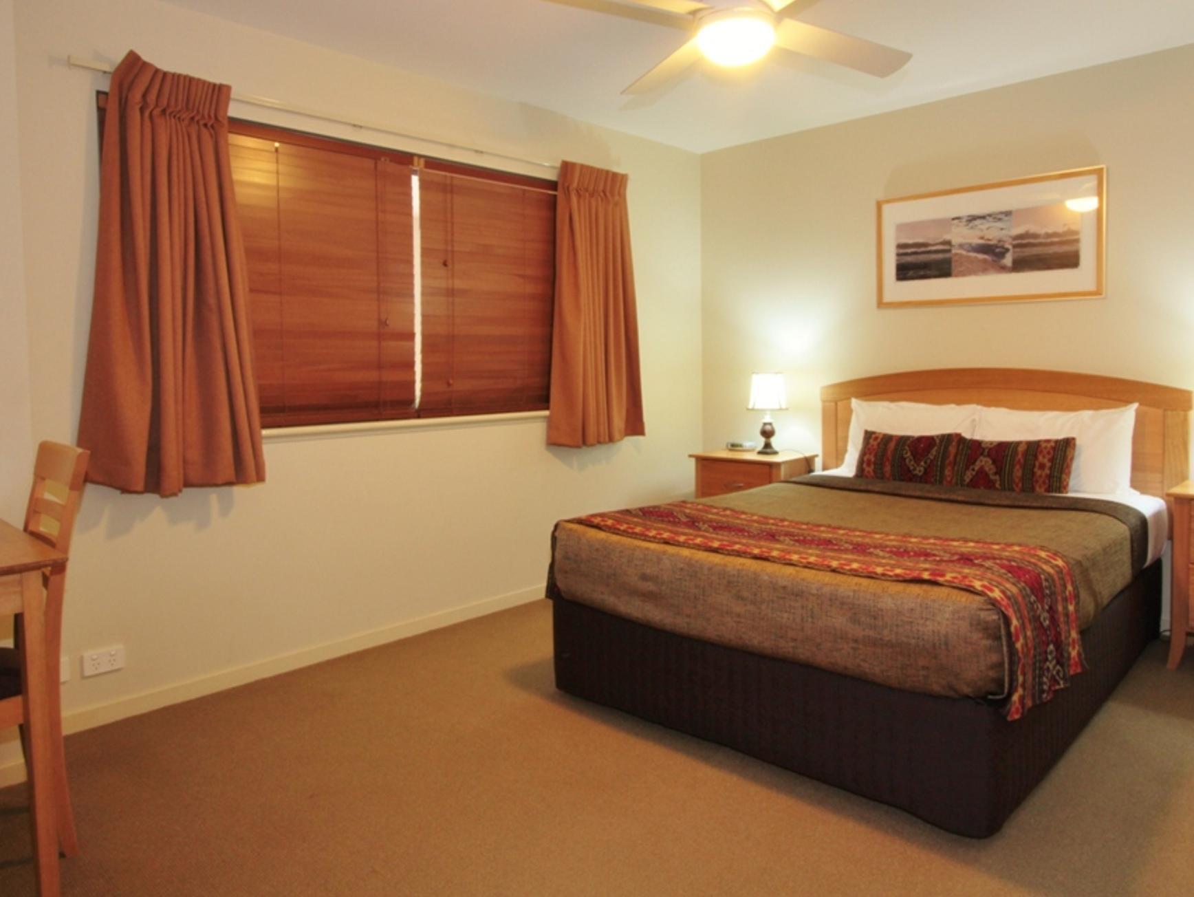 Aparthotel Riverside 4*