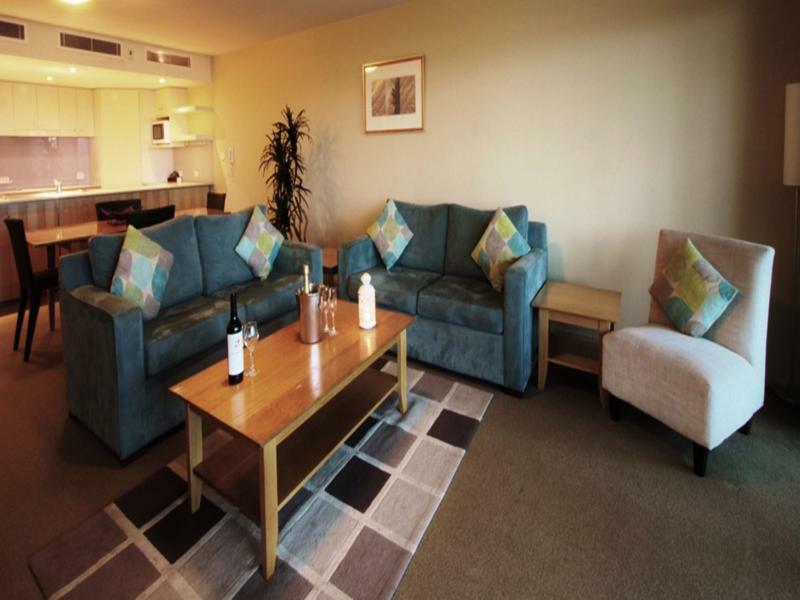 Riverside Aparthotel