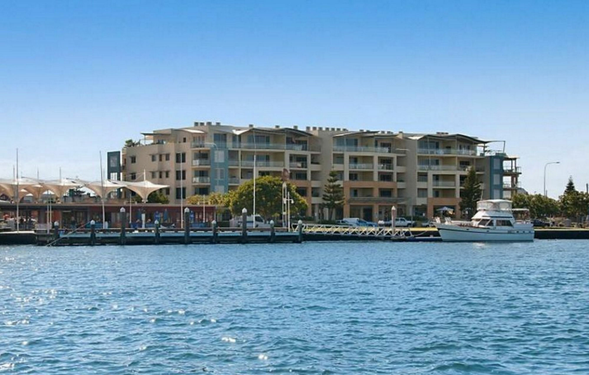 Riverside 4* Ballina